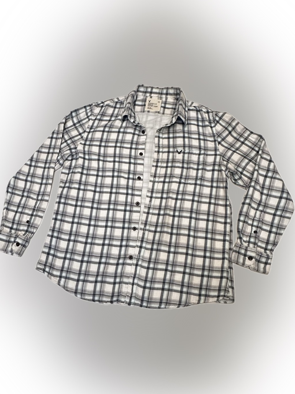 American Eagle Outfitters White and Black Plaid Button-Down Shirt